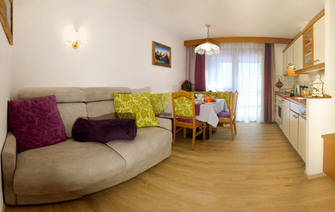 Villa Artic Apartments Campitello di Fassa Exterior photo