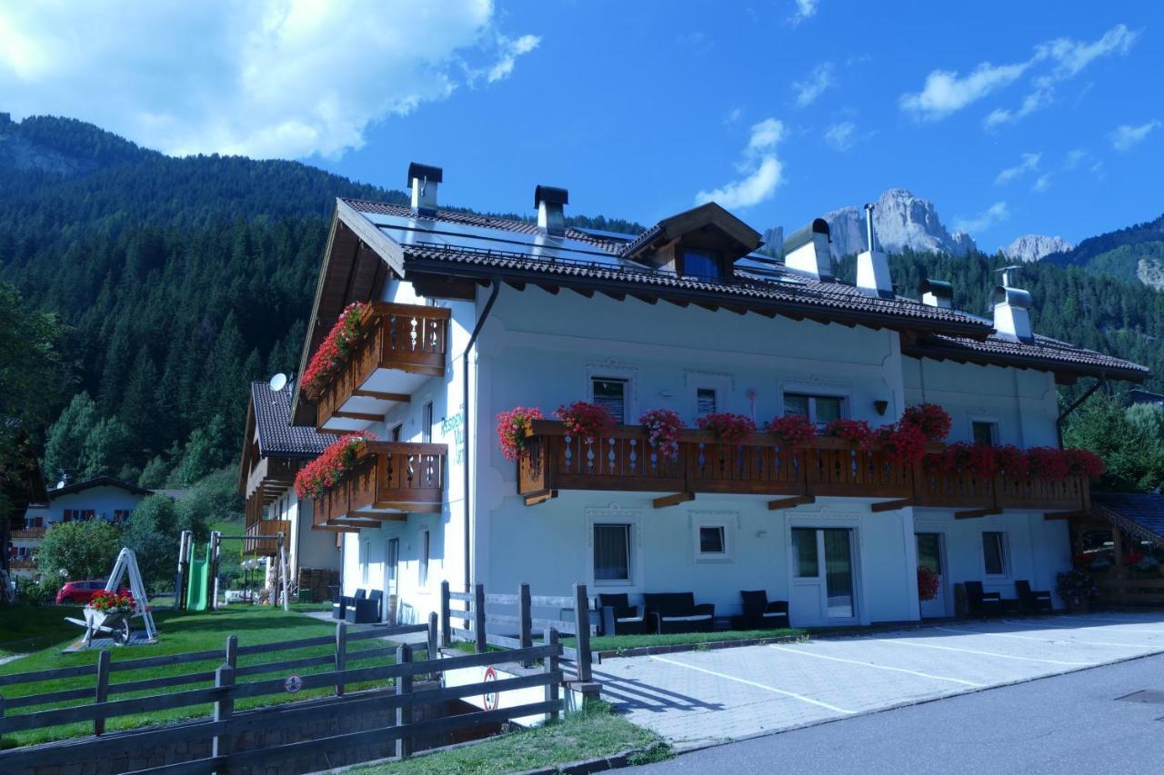 Villa Artic Apartments Campitello di Fassa Exterior photo